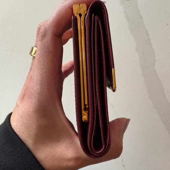 Vintage Cartier de Must Leather Compact Wallet w/Kisslock - Picture 3 of 7